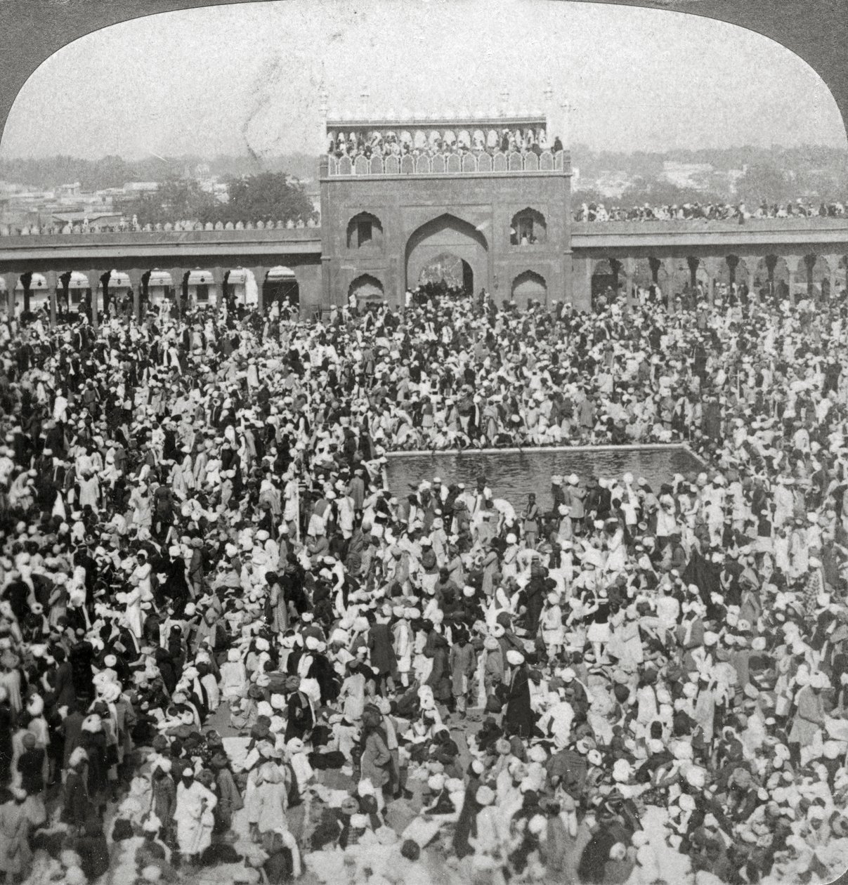 In the Court of the Jumma Mosque, Delhi, India, 1903 by Underwood and Underwood