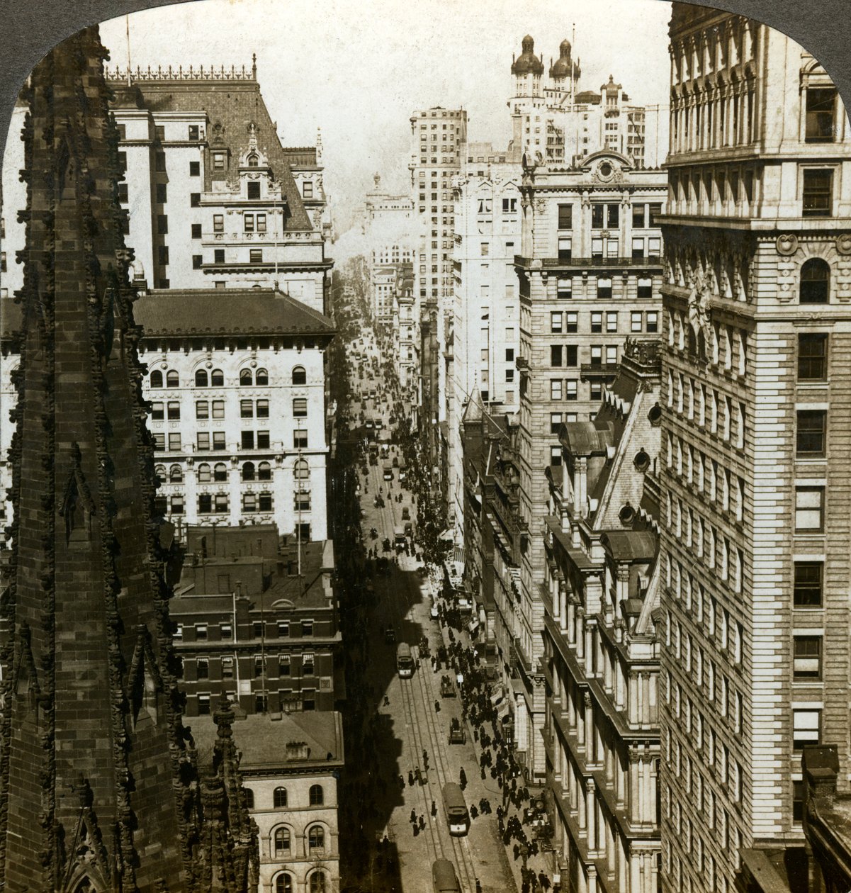 Trinity Church and Broadway, New York, USA by Underwood and Underwood