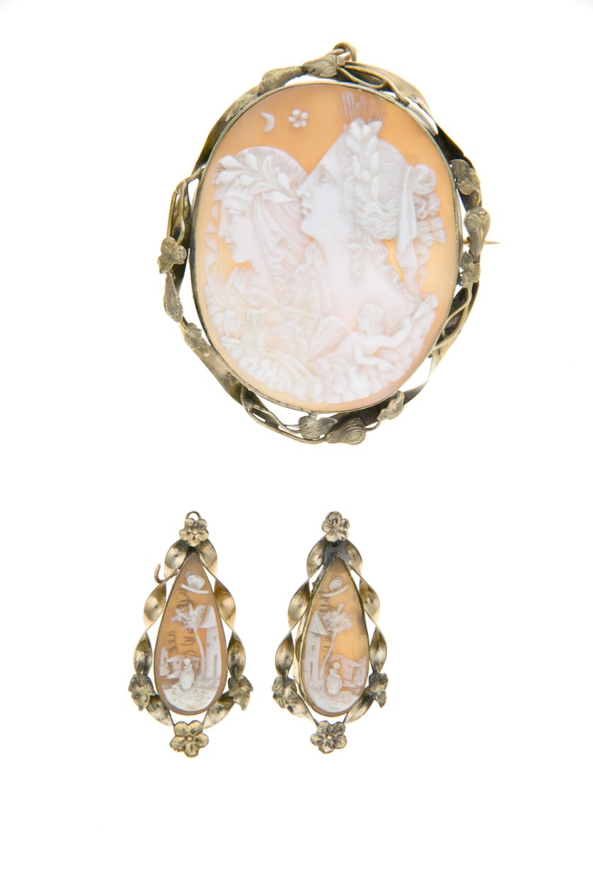 Brooch and matching earrings by Unknown artist