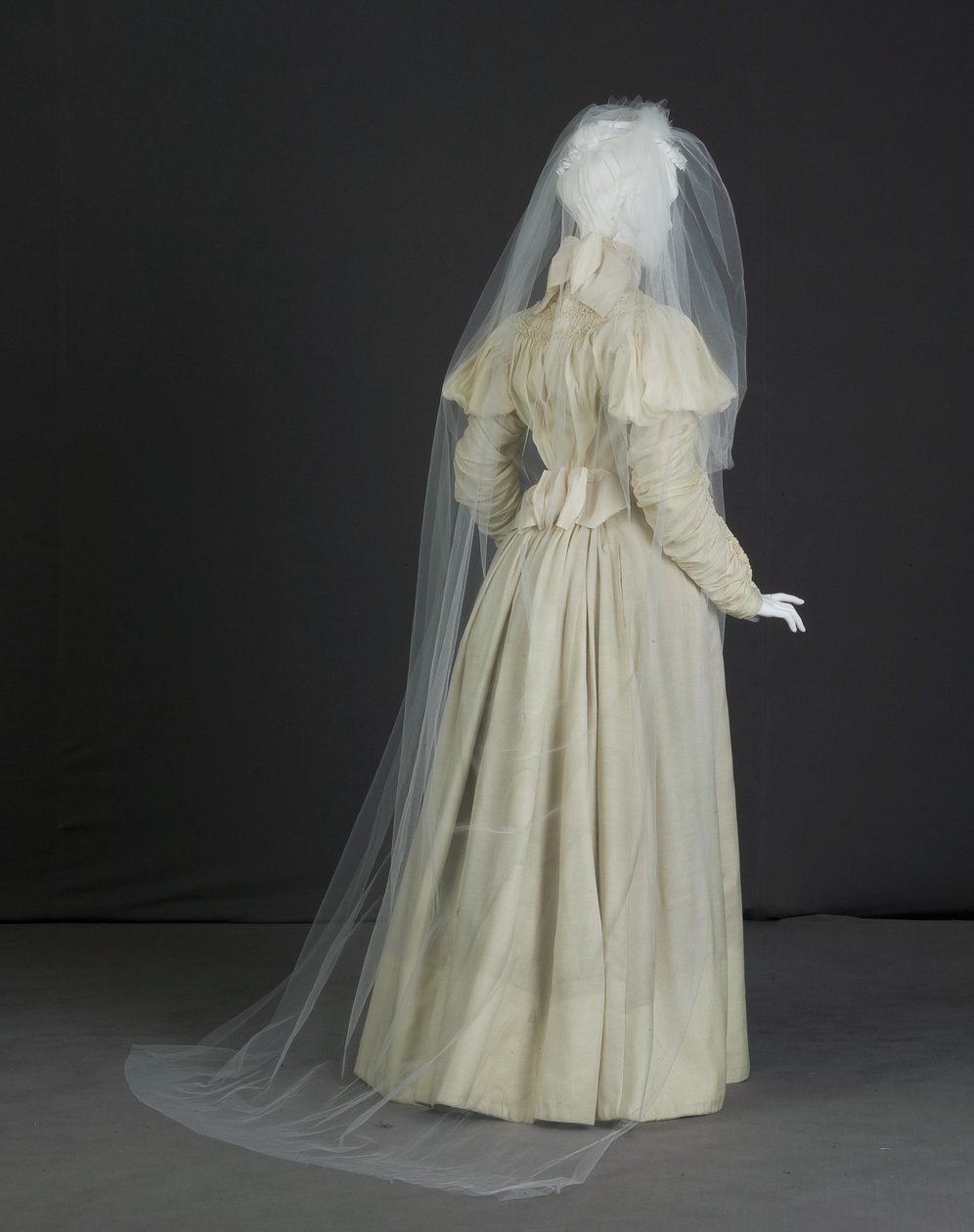 Wedding dress by Unknown artist