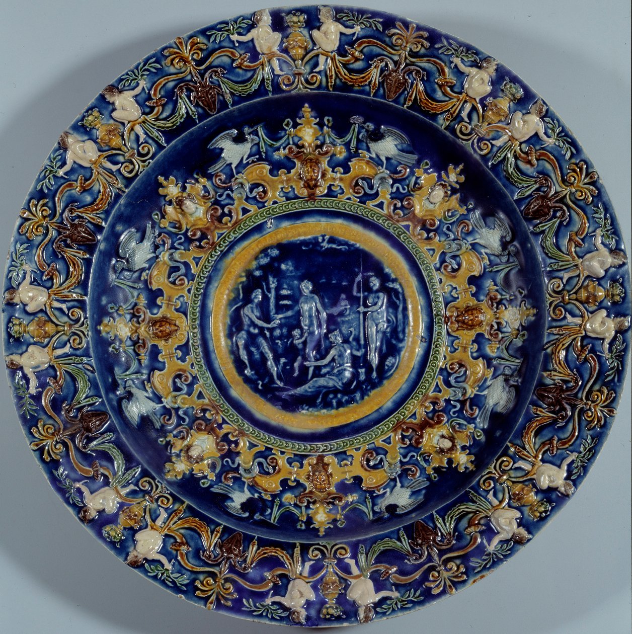 Large polychrome faience dish with a representation of the Judgement of Paris by Unknown artist