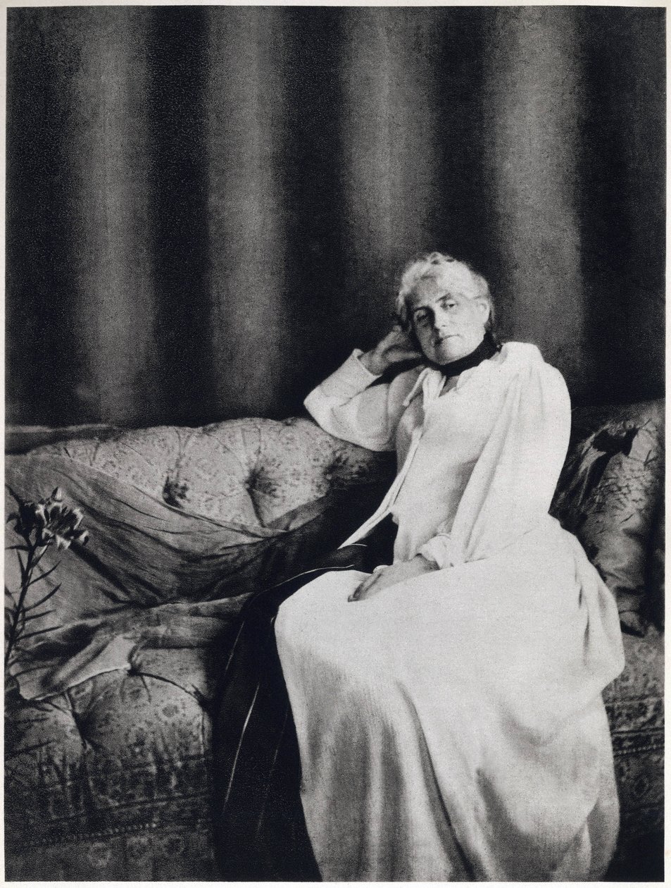 Portrait of Berthe Morisot by Unknown photographer