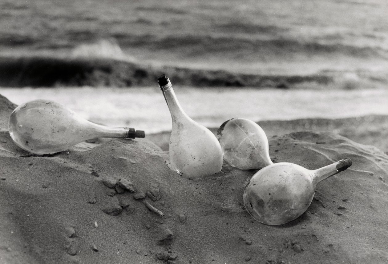 Flasks on the Beach by Vincenzo Balocchi