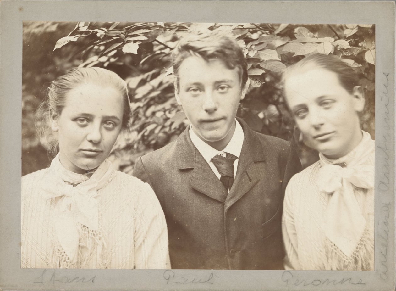 Triplets Stans, Paul and Peronne Arntzenius by Willem Witsen
