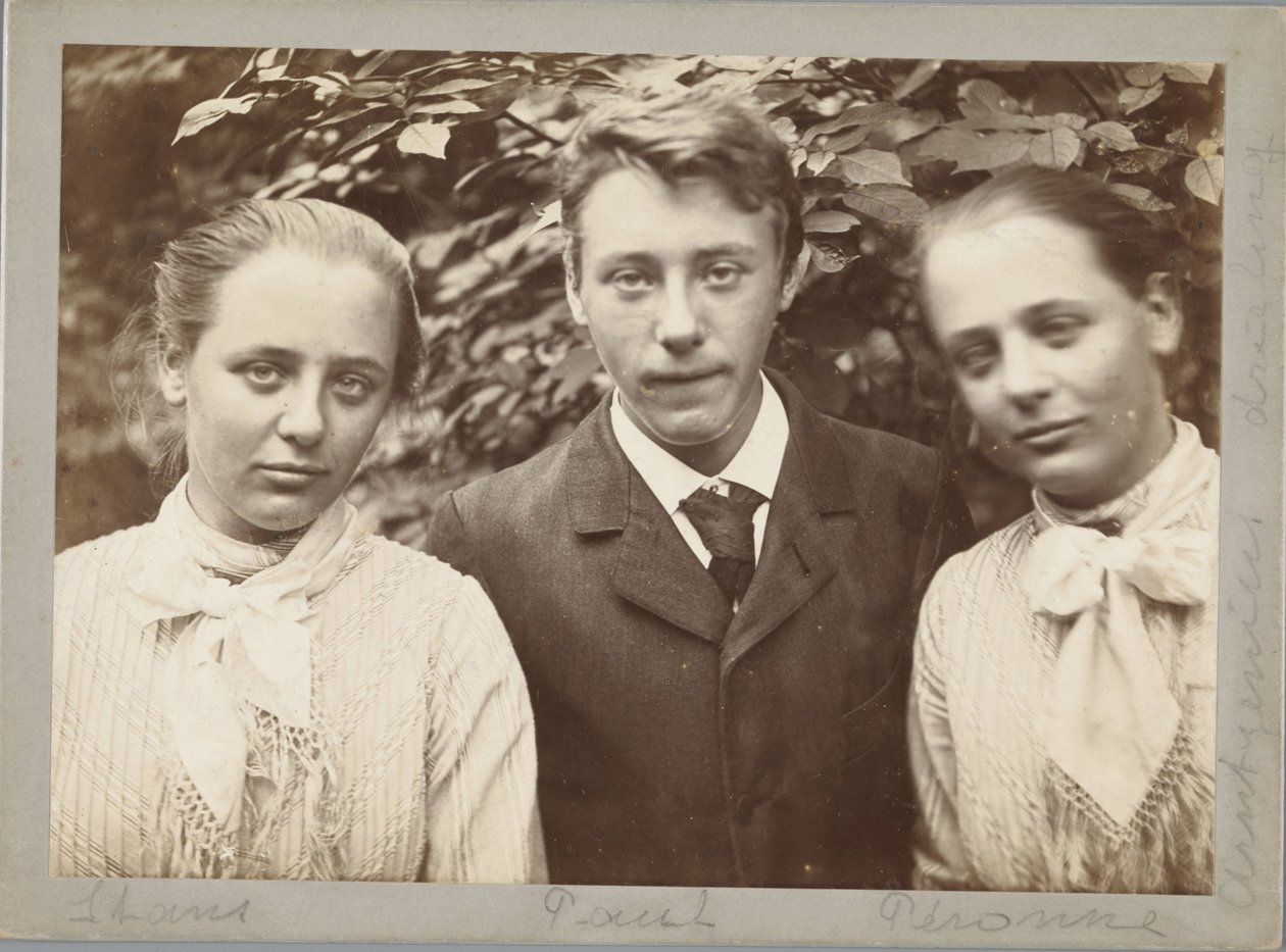 The Triplets Stans, Paul, and Peronne Arntzenius by Willem Witsen