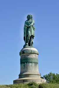 Colossal statue of Vercingetorix