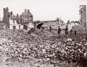 Ruins at End of Richmond and Petersburg Railroad Bridge, Richmond, 1861-65 by Alexander Gardner