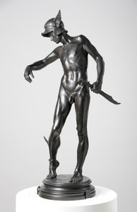 Perseus Arming