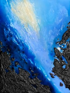 Vivid Coastal Currents