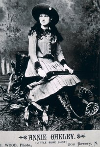 Annie Oakley (1860-1926)