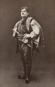 Riccardo Martin as Enzo in 