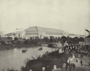 Scene from the White Star Building