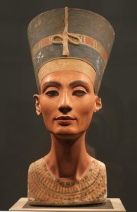 The Nefertiti Bust by Ancient Egypt