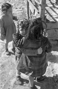 Children in Crotone by Ando Gilardi