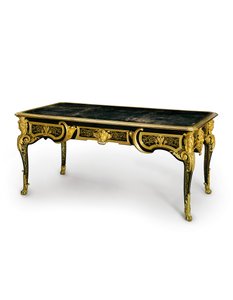 Louis XV bureau plat