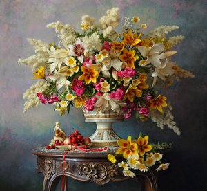 Opulent Floral Arrangement