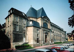 Exterior view of the chapel of the Hopital Port-Royal, 1646