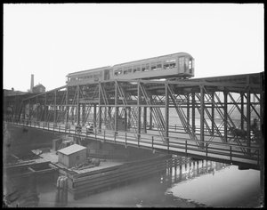 Elevated Train Crossing Wells Street Bridge, Chicago, Illinois, USA, c.1905