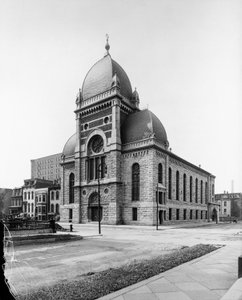 Sinai Congregation, Chicago, Illinois, USA, c.1900 by Barnes and Crosby