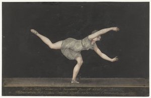 Dancer Annette Köbler Performing the Pas-de-Zephir by Bartholomeus Ziesenis