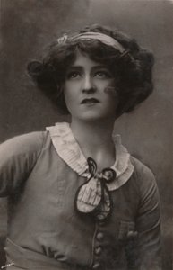 Miss Gabrielle Ray as Daisy in The Dollar Princess, c. 1930 by Bassano Ltd