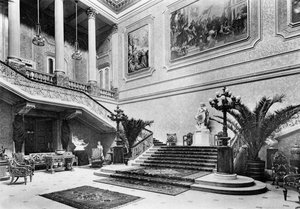 The Great Hall, Stafford House, 1908 by Bedford Lemere and Company
