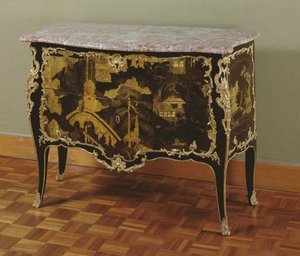 Louis XV Commode