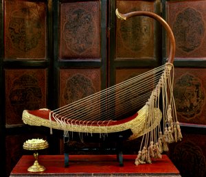 Burmese Harp
