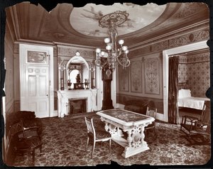 Private Sitting Room at the Hoffman House Hotel, 1907
