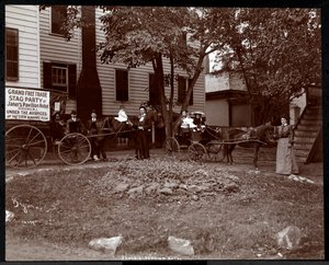 The Janer family outside Janer