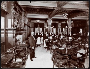 Waiters in a cafe at Hotel Delmonico, 1902