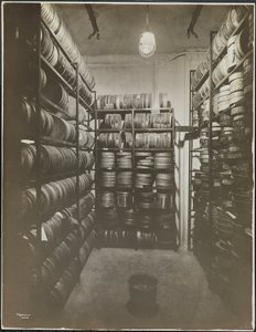 Mutual Film Co., 1600 Broadway, New York, 1918 by Byron Company