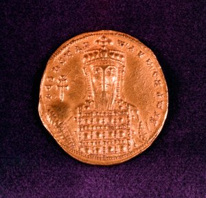 Constantine VII (gold) by Byzantine
