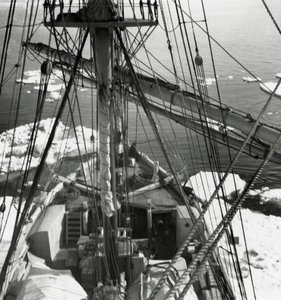 Schooner Stella Polare meeting first ice by J.B. and Brown J. Rowbotham