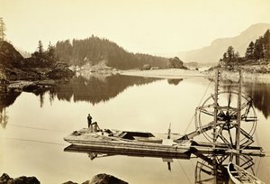 Floating Salmon Wheel, Cascades