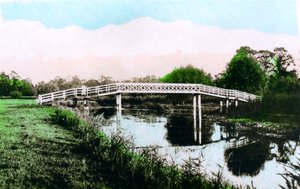 Ridges Bridge by Cavenders Ltd