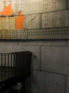 Composition - Metro by Cécile Jamet