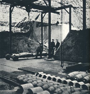 Bombing up by Cecil Beaton