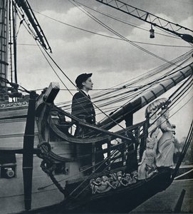 Figureheads by Cecil Beaton