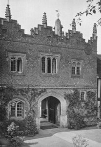 Henry VII Gateway