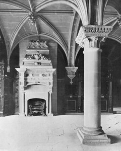 The Pillar-Room