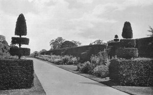 The South Side, Alcove Walk