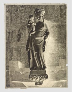 Sculpture of Mary with Child at Notre-Dame, Paris