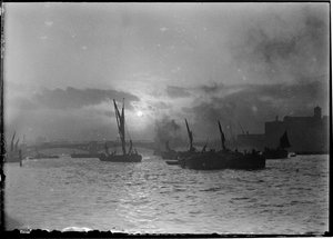 Vauxhall, Lambeth, Greater London Authority, 1920-1940