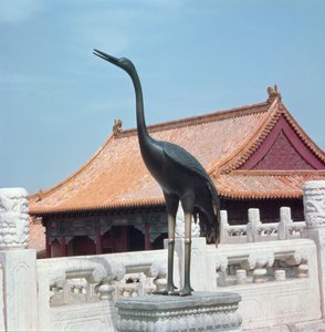 Statue of a stork with a side pavilion of the Hall of Supreme Harmony in the background, Ming Dynasty