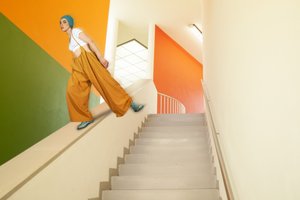 Colorful Geometric Stride