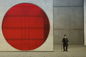 Dapper Man Red Circle