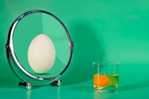 Egg Forms Green by Christine von Diepenbroek