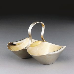 A White Metal Basket