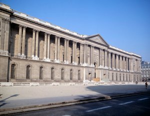 View of the Palais du Louvre and the colonnades